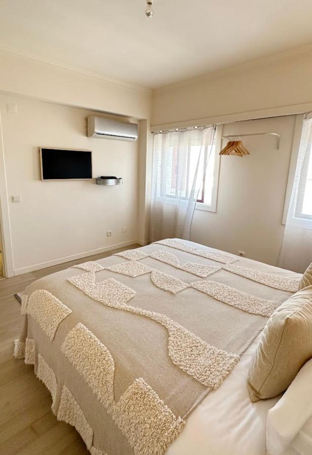 Groovy Caparica Gem With Large Sunny Terrace Apartman Costa de Caparica Kültér fotó