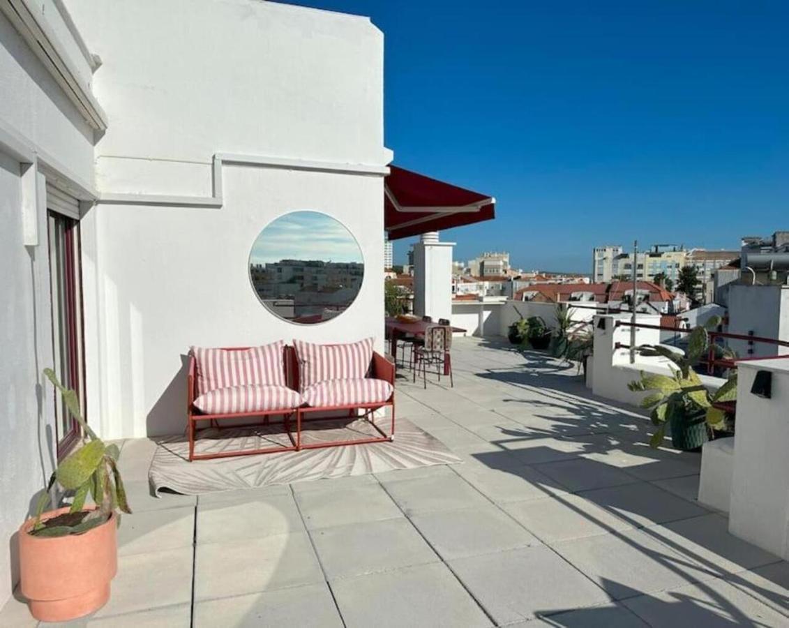 Groovy Caparica Gem With Large Sunny Terrace Apartman Costa de Caparica Kültér fotó
